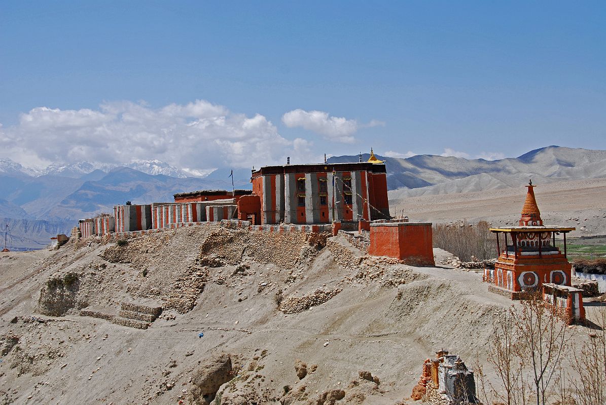 Mustang 01 01-3 Tsarang Gompa
